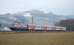 R 3952 gezogen vom  Kroaten  1116 108 auf  den Weg nach Linz passiert den Streckenteil  Nussbach - Wartberg/Kr.am 15.03.2009