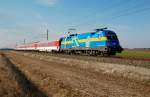 1116 029  Landerlok Schweden  brachte am 22.03.2009 den Intercity 405  Tatran  (Wien Westbahnhof - Kosice) bis nach Bratislava-Petralka. Die Aufnahme entstand zwischen Pama und Kittsee.