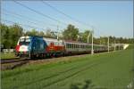 EM-Lok 1216 226 fhrt mit EC 532  Kelag Energie Express  von Villach nach Wien Sd.
Zeltweg 08.05.2009