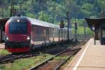 Railjet Sonderfahrt 95739 mit 1216 004 vom Brenner nach Wien Penzing Fbf bei der Durchfahrt in Wien Htteldorf (8.5.2009)