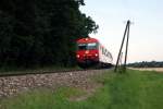 Steuerwagen 8073 076 am Abend des 06.07.2008 mit REX2798(Oberwart-Wien Sd)vor dem nchsten Halt in Pinkafeld.