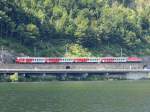 1144 schiebt die City-Shuttle Garnitur als R4412 bei Ebensee in Richtung Bad-Ischl; 140622