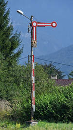 Ein altes Formsignal war Anfang September 2019 in der Nähe des Bahnhofes in Weizelsdorf zu entdecken.