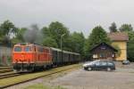 2143.21 der NVOG mit Reblaus-Express R16971 Drosendorf-Retz auf Bahnhof Drosendorf am 25-5-2013.