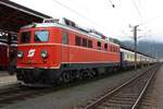 NLB 1110.505 am 23.September 2017 mit dem SR 14705 (Frankenmarkt - Graz) im Bahnhof Selzthal.