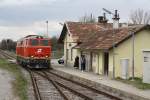 NLB 2143 070-7 fährt am 05.April 2015 als SLZ 93954 durch die Hst.