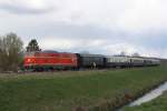NLB 2143 070-7 am 05.April 2015 mit dem SLP 93955 in Prinzendorf-Rannersdorf.