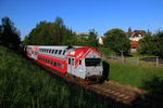 Noch heißt es warten auf den ersten Steuerwagen im neuen S-Bahn Design.