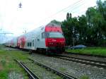 8633 109-8 als Steuerwagen fr REX7620; Nhe BRUCK/Leitha;080617