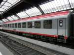 BB - Liegewagen 2 Kl. Bcmz 61 81 59-70 023-5 im Hauptbahnhof von Zrich am 06.05.2009