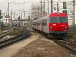 einer der ersten City Shuttle Steuerwagen mit Wortmarke 8073 037, hier bei der Einfahrt in Wien-Spittelau am 2.10.2007