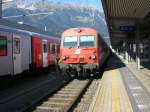8073 214-3 bildete den Zugschluss des R5220 von Brennero/Brenner nach Innsbruck Hbf.
Gleich wird er als Zugspitze als REX 1878 nach Lindau aufbrechen.
28.9.2008