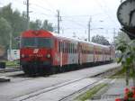 Ein City-Shuttle in Gmunden am 31.08.2010 bei m��igem Regen