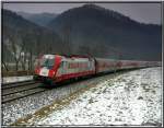 EU-Taurus 1216 226 fhrt mit EC 101 Joze Plecnik von Prag nach Laibach.
Pernegg 5.1.2008