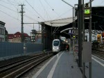 Der Orientexpress auf der Strecke von Venedig nach Boulogne beim Zwischenhalt im Bahnhof Feldkirch im Juli 2001