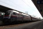 Polizeilichen Schutz braucht der Railjet jetzt schon, 1116 250 f�hrte den RJ 656 von Graz Hauptbahnhof (G), hier zum sehn im Zugendbahnhof Wien Meidling (Mi), mit der Ganitur 50; am 25.07.2012