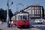 Wien Wiener Stadtwerke-Verkehrsbetriebe (WVB) SL BK (B 57 (SGP 1951)) I, Innere Stadt, Dr.-Karl-Lueger-Ring / Rathaus / Burgtheater am 31. Juli 1972. - Scan eines Diapositivs. Kamera: Minolta SRT-101.