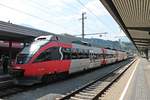 Am Morgen des 02.07.2018 stand ÖBB 4024 075-6 als REX (Innsbruck Hbf - Landeck Zams) abfahrbereit auf Gleis 6 im STartbahnhof und wartete auf die Ausfahrt gen Arlberg.