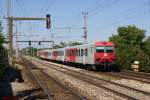 2016 019 schiebt REX 2521  Istropoltan  mit Steuerwagen 8073 023 voraus von Bratislava hl.st. nach Wien Sdbahnhof (Ostbahn). Wien Haidestrae, 16.06.2012