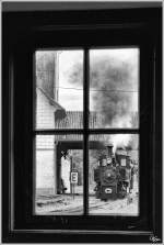 Fensterblicke auf der Steyrtalbahn - Dampflok Nr.6  Klaus  bei der Einfahrt in Sommerhubermhle.