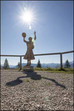  Katrin  erwartet dich beim Ausstieg auf der gleichnamigen Alm über Zell am See.