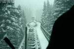 Hartkaserbahn in Ellmau - wir nhern uns der Ausweiche, sehr angenehm reist man in halber Hhe der Bume dem Schivergngen entgegen. 1. Feber 2005 kHds