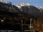 Die Schrgseilbrcke der Neuen Hungerburgbahn in Innsbruck, die das Kongrehaus mit der Hungerburg, einem eiszeitlichen Plateau im Norden der Stadt, verbinden wird.