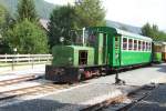 dieser knuddelige Deutz-Diesel rangiert in Mauterndorf. Sommer 2005