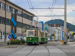 Graz. Oldtimer 206 + Beiwagen konnte ich am 25.07.2020 beim verlassen der Haltestelle Waagner-Biro-Straße aufnehmen.