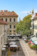 Zu Fuß auf den Schlossberg ?   Ausblick von einer der Rund 260 Stufen zum Uhrturm.