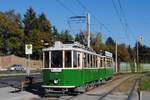 Anläßlich des Jubiläums  140 Jahre Straßenbahn in Graz  wurde am 30.09.2018 die Sonderlinie 140 betrieben, auf der vorwiegend Oldtimergarnituren zum Einsatz gelangten. Tw.121 + Bw.60B bei der Einfahrt in die Haltestelle Hans Lister Gasse.