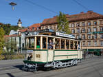 Anlässlich des 140-Jahr-Jubiläums der grazer Straßenbahn wurde am Sonntag den 30. September 2018 die Sonderlinie 140 von Liebenau Murpark-Laudongasse mit Nostalgiefahrzeugen geführt, hier der frisch restaurierte TW 93 auf der Erzherzog-Johann-Brücke.