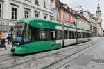 Straßenbahn-Triebwagen 656 in Graz in der Herrengasse, 16.6.19 