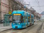 Graz. Am 24.01.2021 war Cityrunner 664 auf der Linie 13, auf dem Bild ist die Garnitur bei der Haltestelle Jakominigürtel/TIM zu sehen.