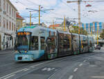 Graz. Circa 14 Monate vor der Einstellung der Linie 26, konnte ich am 05.09.2020 Cityrunner 654 auf der bereits historischen Linie am Jakominiplatz fotografieren.