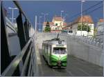 Der Himmel ist schwarz, die Sonne scheint, Ziel erreicht. Wagen 582 zwischen den Haltestellen Brauhaus Puntigam und Puntigam. Diese neue Unterfhrung fhrt unter der Triesterstrasse und dem Bahnhof Puntigam direkt in die Endstation mit integriertem Busbahnhof. (15.05.2008)