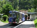 Duewag 6-achser der Innsbrucker Verkehrsbetriebe, Nr. 40 an der Endhaltestelle  Bergisel  der Linie 1 in Innsbruck. Aufgenommen 25.6.2008.