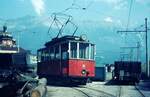Straßenbahn Innsbruck___Tw 53 [1909: Graz, AEG; 1961-71 Schienenschleifwagen, als Museumswagen erhalten] im Depotgelände Bergisel.__10-08-1973