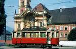 Straßenbahn Innsbruck___Tw 28 [1900, SIG/Siemens; ex Basel, seit 1950 in Innsbruck, 1967-78  Verschub-Tw, als histor. Tw erhalten] vor der Basilika in Bergisel.__09-08-1972