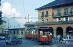 Straßenbahn Innsbruck___Zug der Linie 4 beim Hauptbhf. Am Zugschluß Bw 120 [Fa. Weitzer, Graz].__10-08-1972