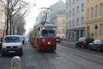Wien Wiener Linien SL 6 (E1 4512) X, Favoriten, Quellenstraße / Herzgasse am 16. Februar 2017.