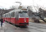 Wien Wiener Linien SL 18 (E2 4078 + c5 1478 (?)) VI, Mariahilf, U-Bahnstation Margaretengürtel am 18. Februar 2017.