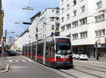 Wien Wiener Linien SL 2 (B 695) II, Leopoldstadt, Taborstraße / Heinestraße am 13.