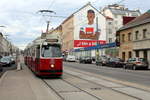 Wien Wiener Linien SL 67 (E2 4080) X, Favoriten, Laxenburger Straße am 12. Mai 2017.
