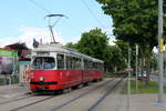 Wien Wiener Linien SL 25 (E1 4795 + c4 1323) XXII, Donaustadt, Hst. Langobardenstraße / 
Kapellenweg am 12. Mai 2017. 