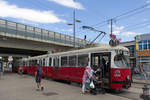 E1 4509 mit c3 1222 auf der Linie 6 in der Haltestelle Simmering S U.