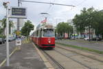 Wien Wiener Linien SL 30 (E2 4066 + c5 14xx) XXI, Floridsdorf, Brünner Straße / Hannemanngasse / Empergergasse (Hst. Empergergasse) am 29. Juni 2017.