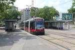 Wien Wiener Linien SL 31 (B 663) XX, Brigittenau, Friedrich-Engels-Platz am 25. Juli 2016.