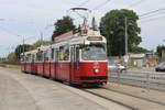 Wien Wiener Linien SL 71 (E2 4092 + c5 149x) XI, Simmering, Simmeringer Hauptstraße / Zentralfriedhof 2. Tor am 30. Juni 2017.