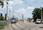 Wien Wiener Linien SL 31 (B 652) XX, Brigittenau, Friedrich-Engels-Platz / Floridsdorfer Brücke am 3.